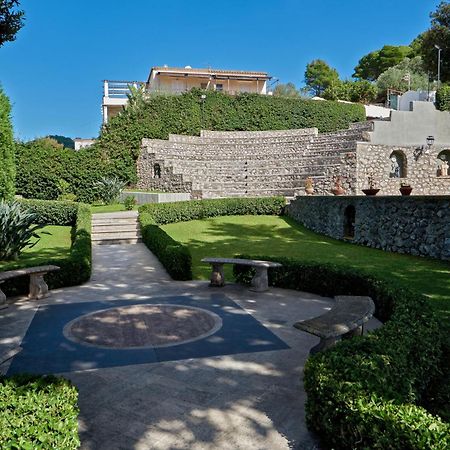 La Casa Dei Merli Capri Bagian luar foto