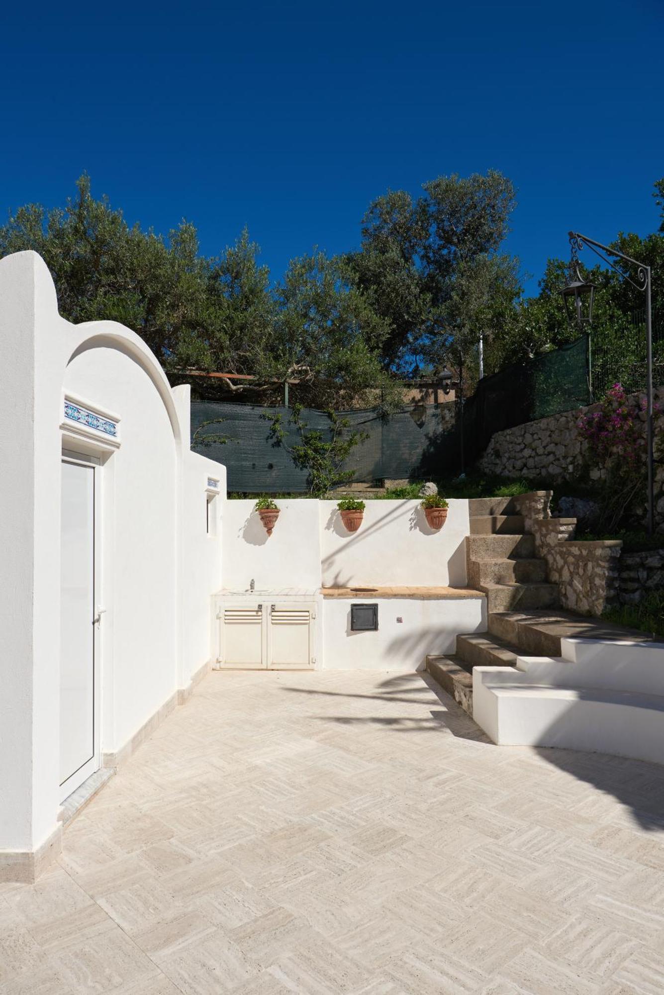 La Casa Dei Merli Capri Bagian luar foto