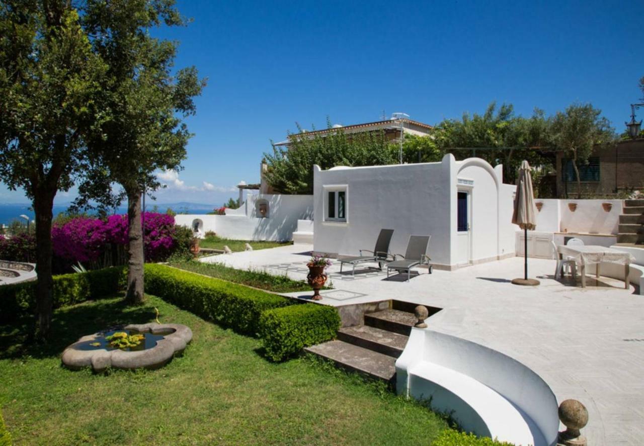 La Casa Dei Merli Capri Bagian luar foto
