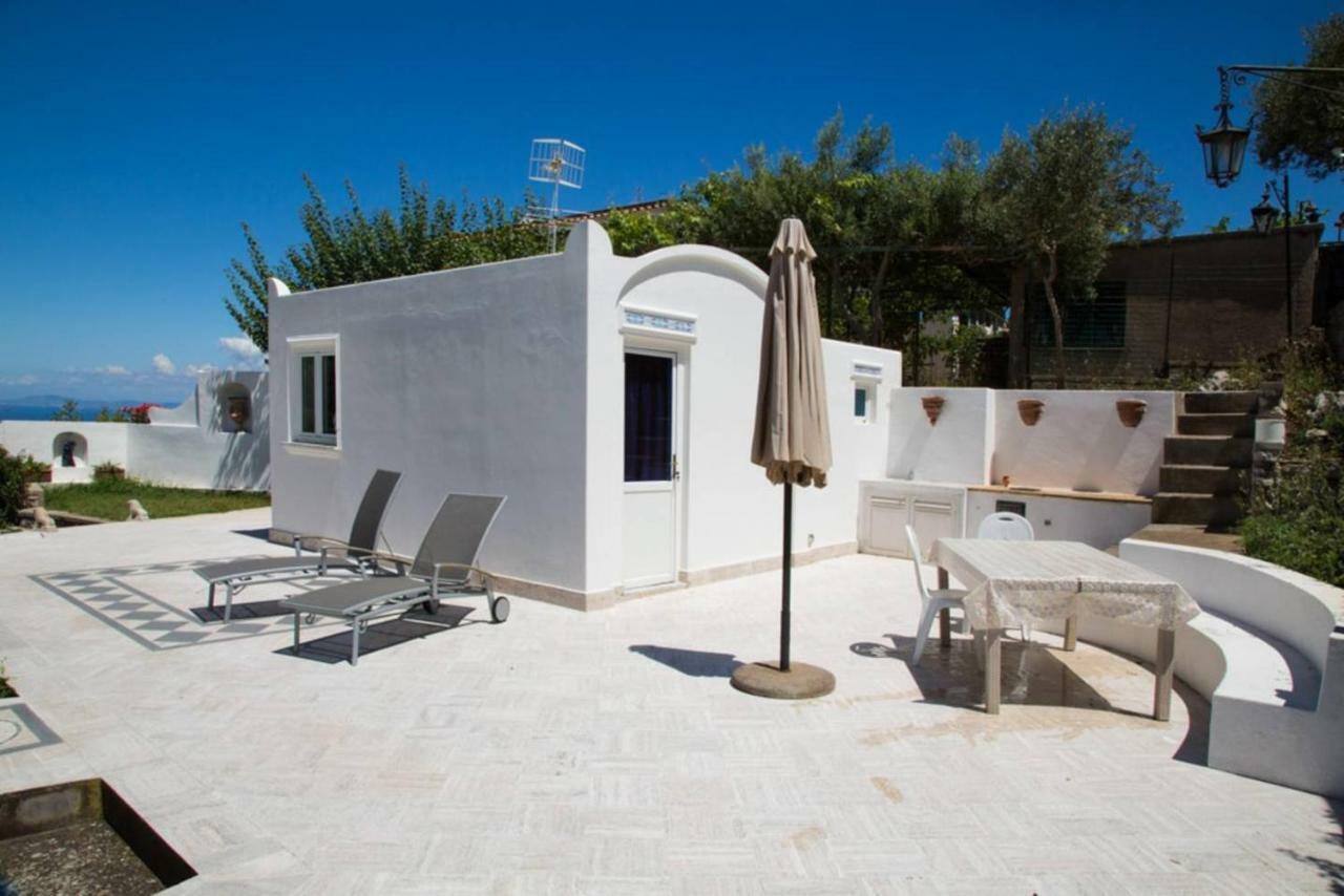 La Casa Dei Merli Capri Bagian luar foto